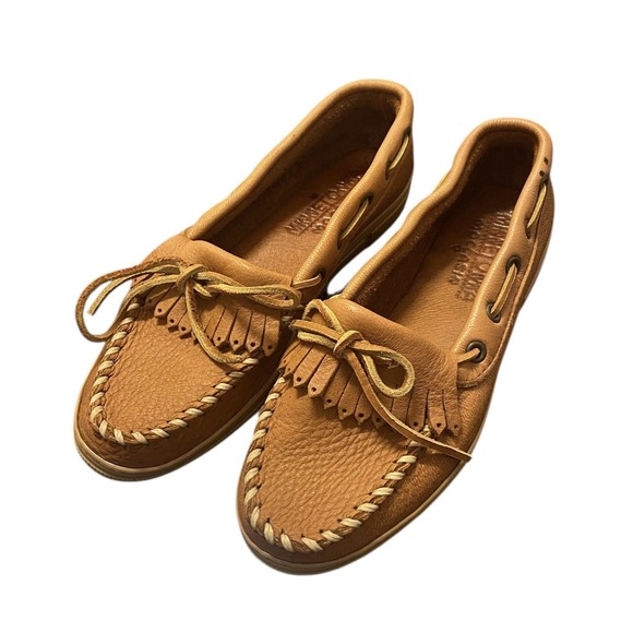 Minnetonka Shoes - Minnetonka Tan Moccasins for Women